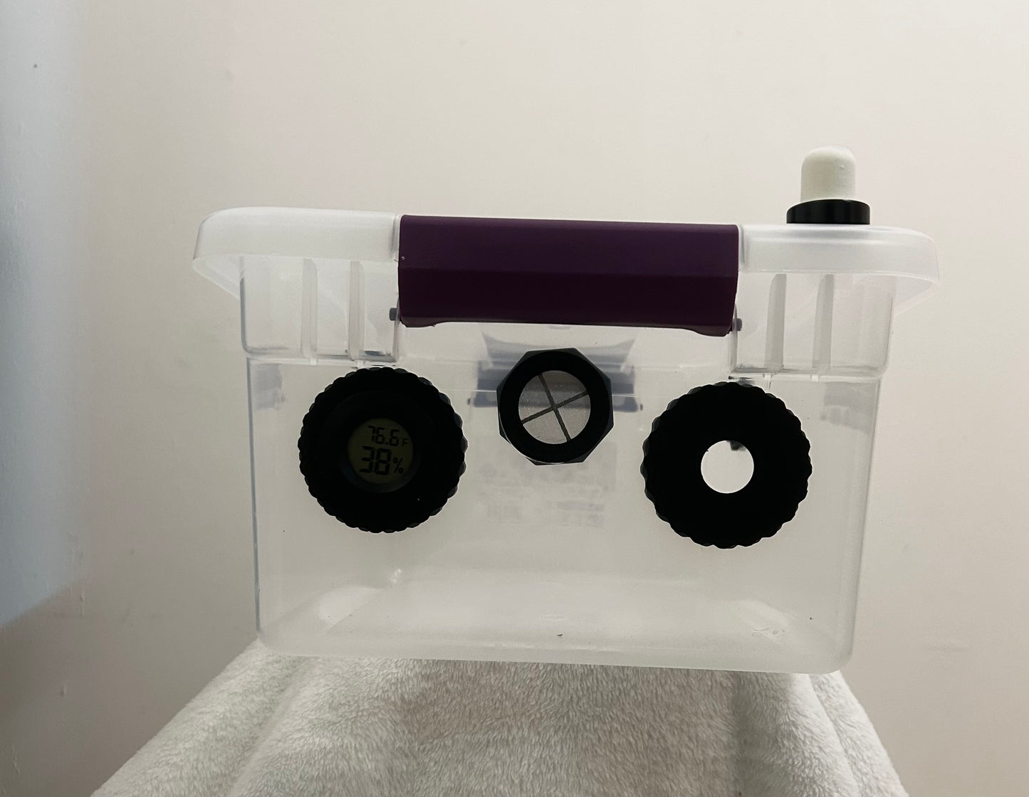 The Latch Bin